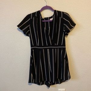 Navy and white striped women’s jumper size large